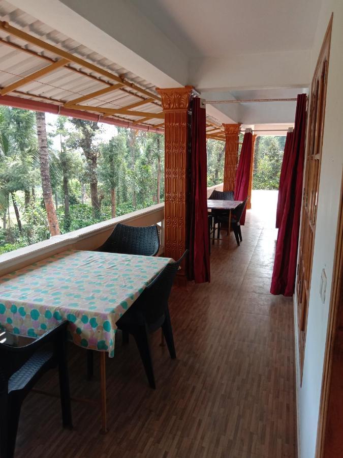 Shivalaya Homestay, Madikeri Siddāpur Buitenkant foto