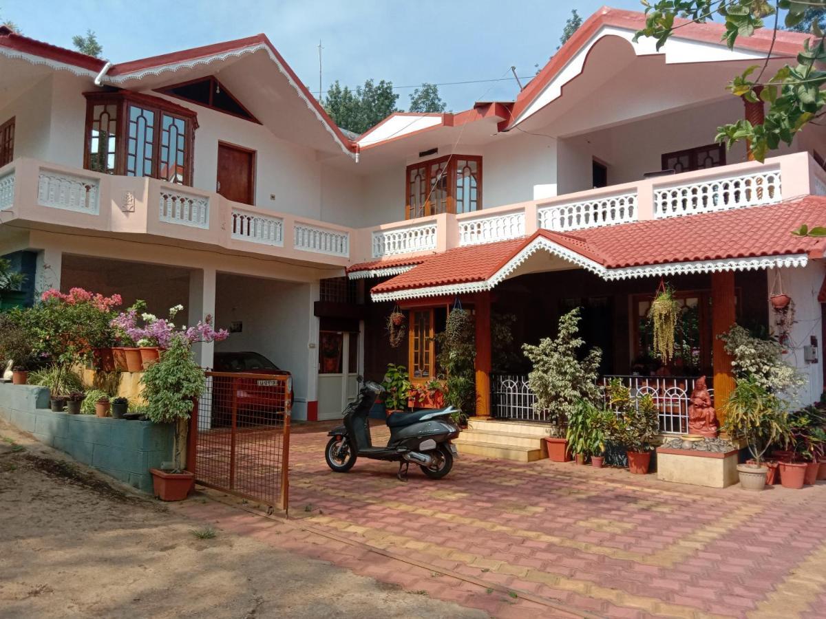 Shivalaya Homestay, Madikeri Siddāpur Buitenkant foto