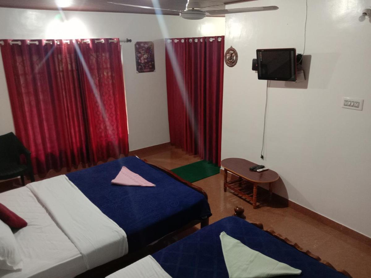 Shivalaya Homestay, Madikeri Siddāpur Buitenkant foto
